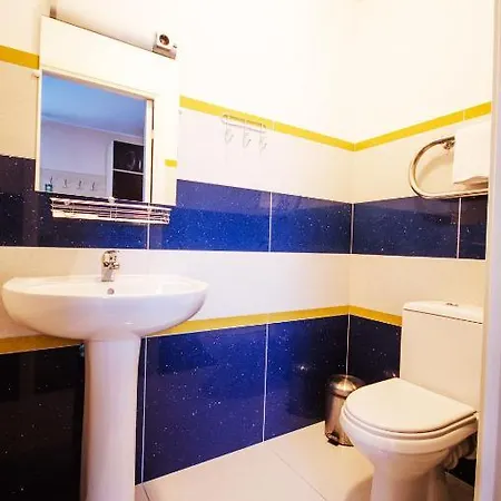 Apalenis Hotel 3*