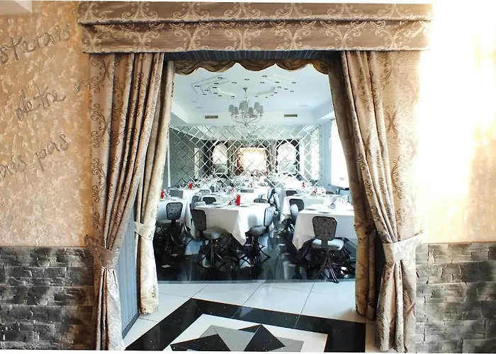 Apalenis Szálloda 3*