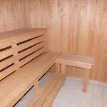 Apalenis Hotel 3*