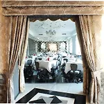 Apalenis Hotel 3*